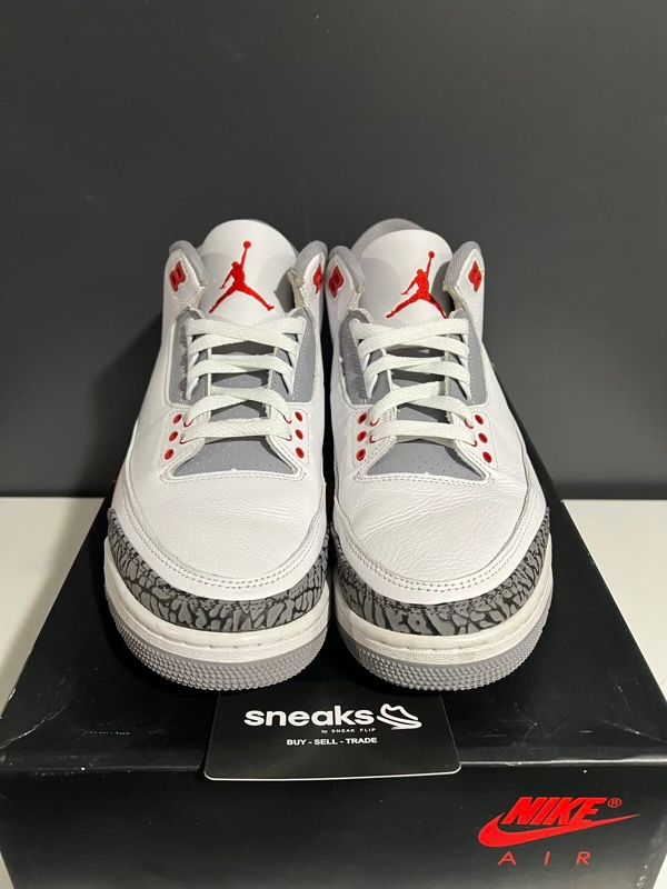 USED Jordan 3 Retro Fire Red (2022) - Used