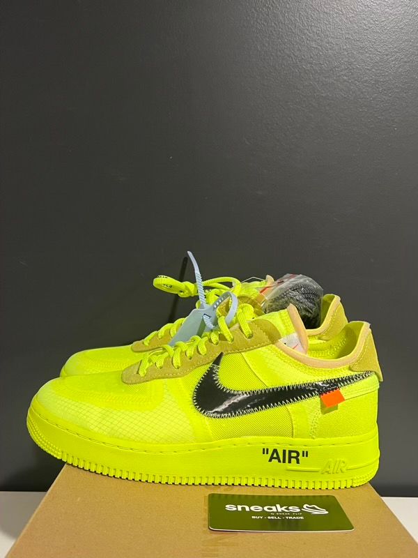 NEW SIZE 8.5M Nike Air Force 1 Low Off-White Volt - New (DAMAGED BOX LID)