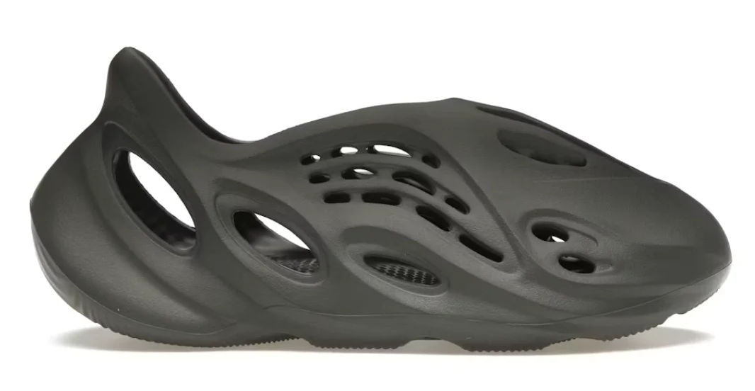adidas Yeezy Foam RNR Carbon