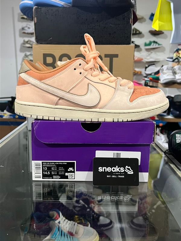 USED SIZE 13M Nike Dunk Low SB Trocadéro Gardens - Used