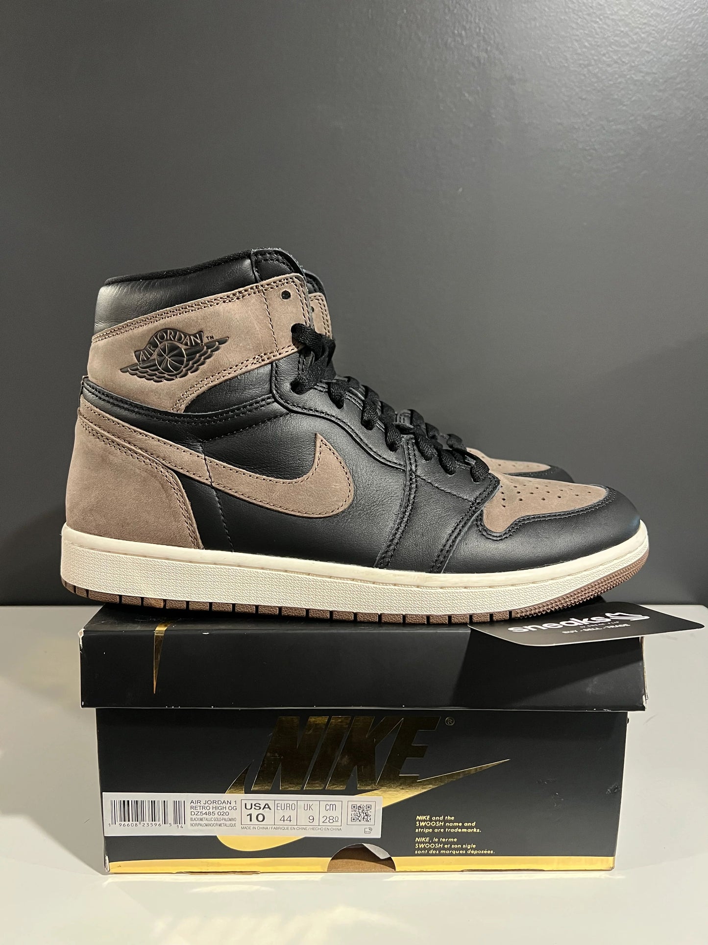 Jordan 1 Retro High OG Palomino - Used