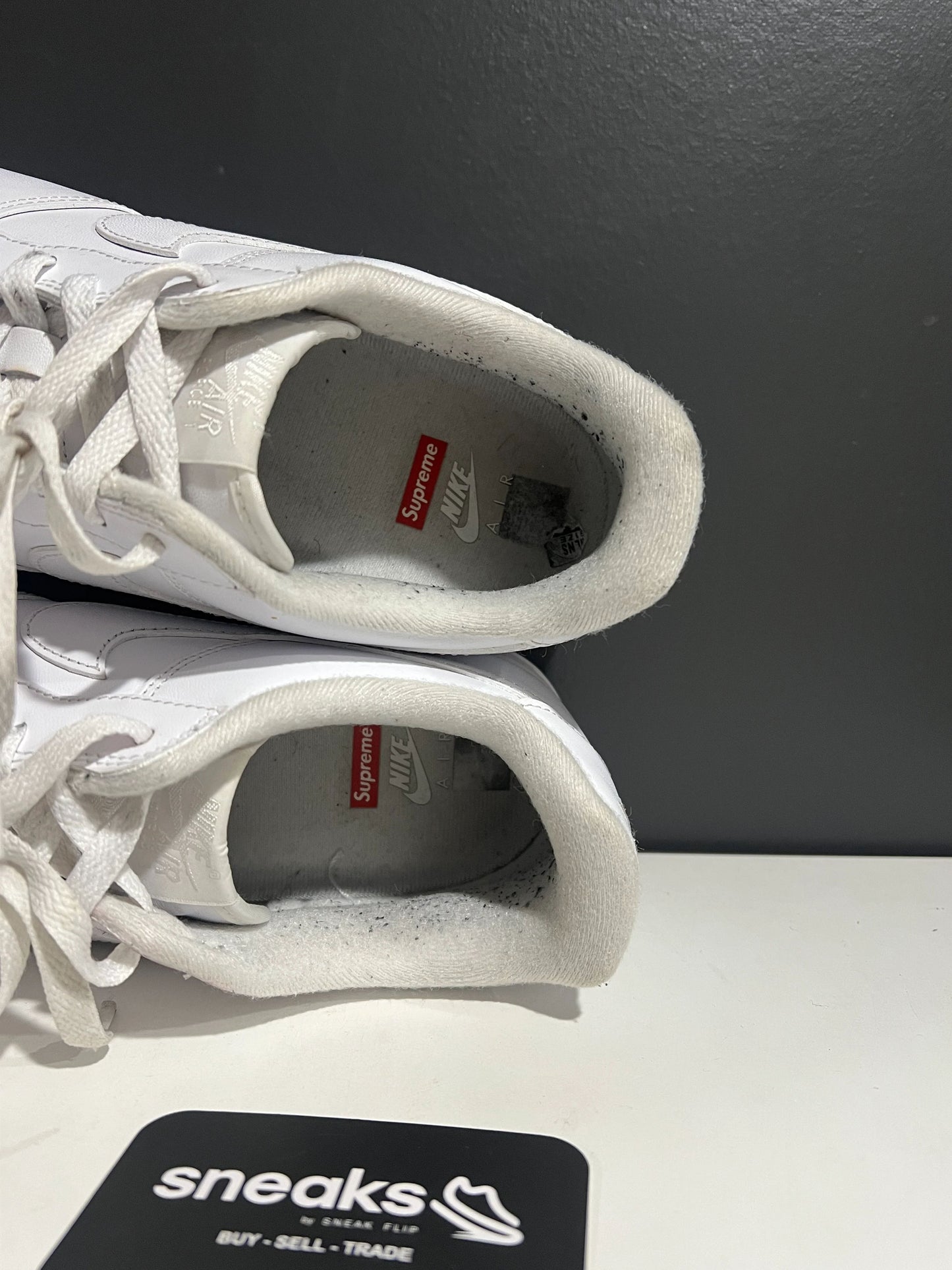 Nike Air Force 1 Low Supreme White - Used