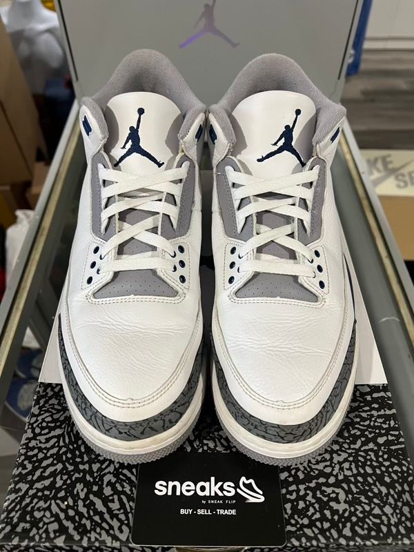 USED Jordan 3 Retro Midnight Navy - Used