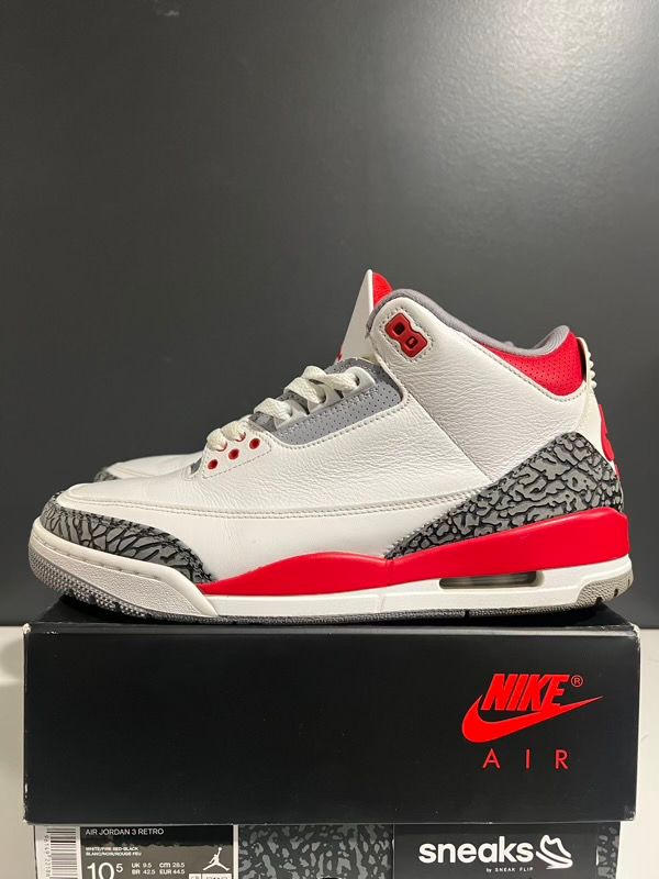 USED SIZE 10.5M  Jordan 3 Retro Fire Red (2022) - Used