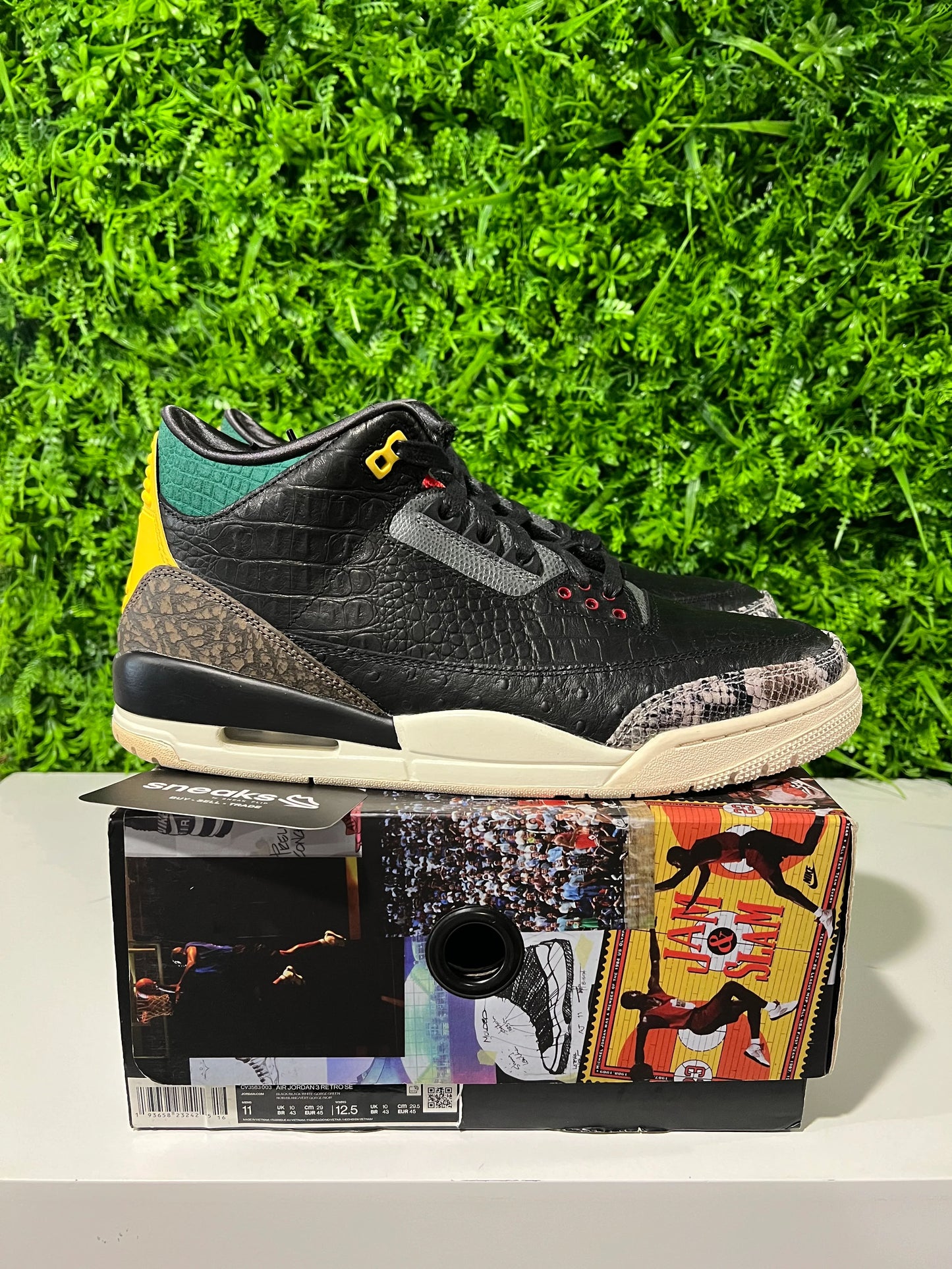 Jordan 3 Retro SE Animal Instinct 2.0 - Used