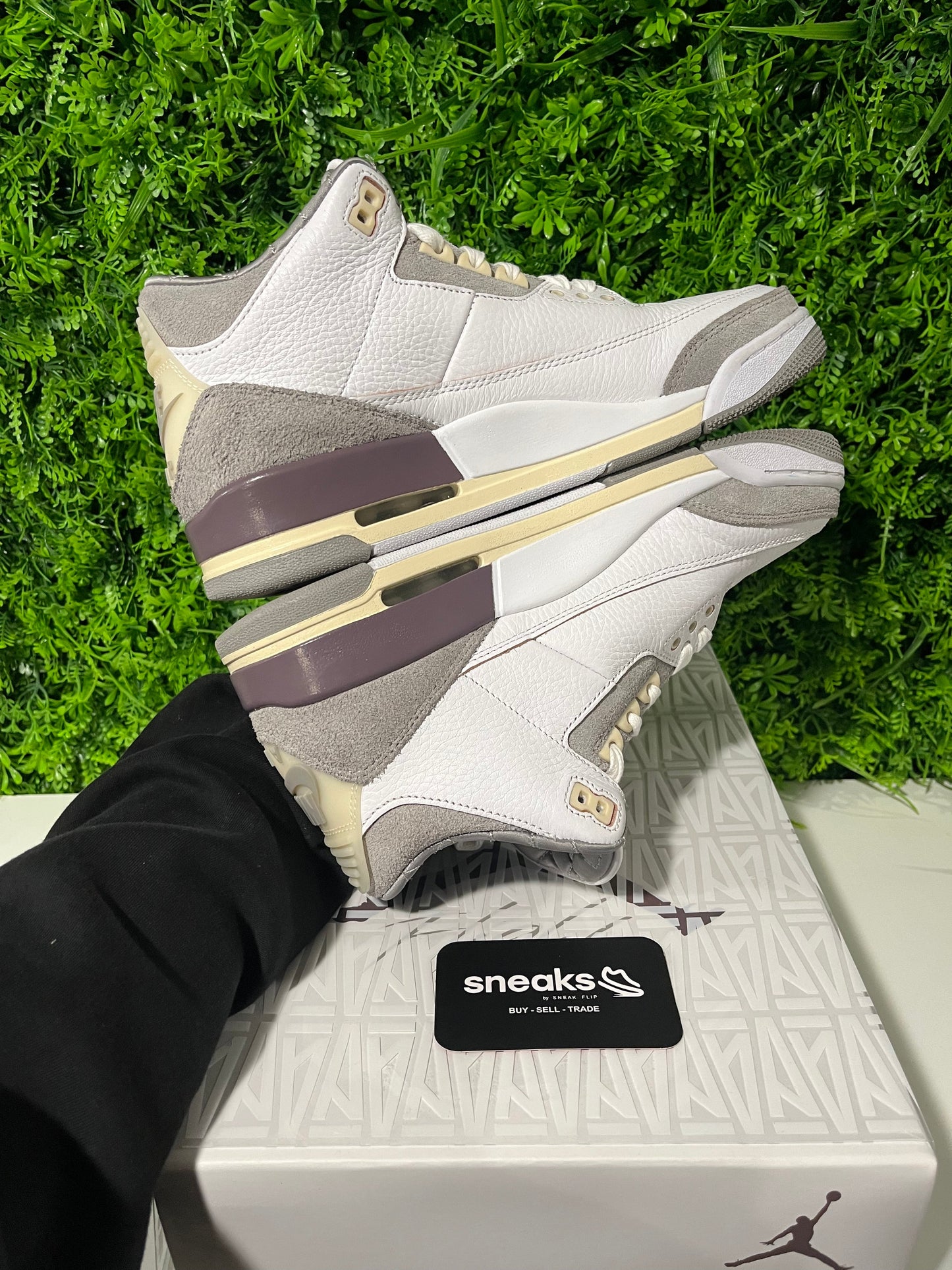 Jordan 3 Retro SP A Ma Maniére (Women's) - Used