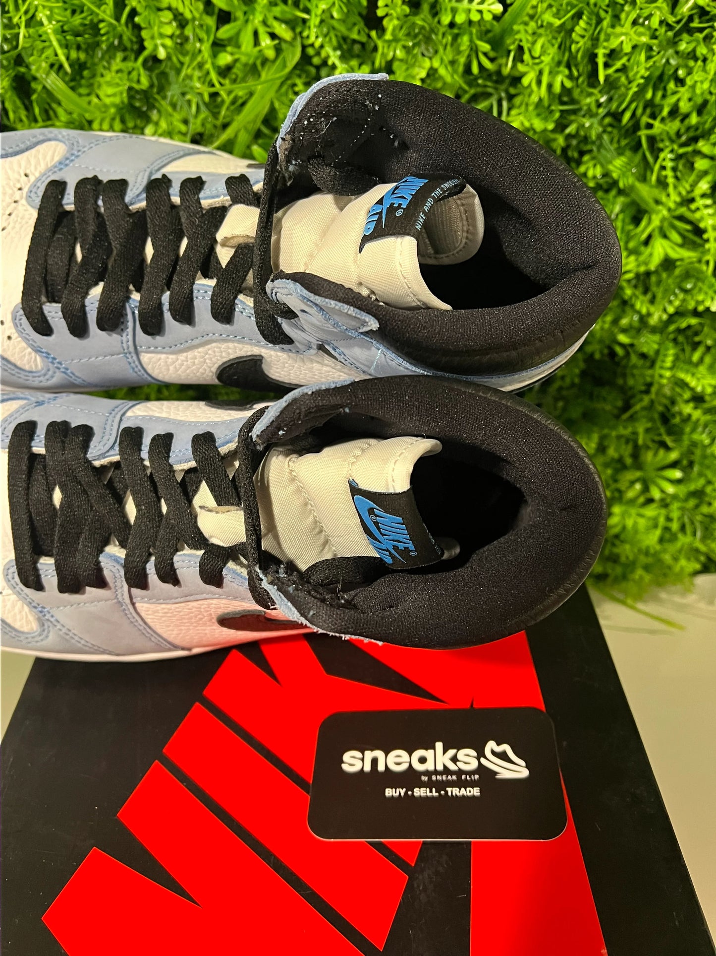 Jordan 1 Retro High OG University Blue - Used