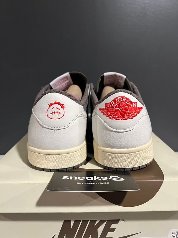 NEW SIZE 10.5M Jordan 1 Retro Low OG SP Travis Scott Reverse Mocha - New (DAMAGED BOX LID)