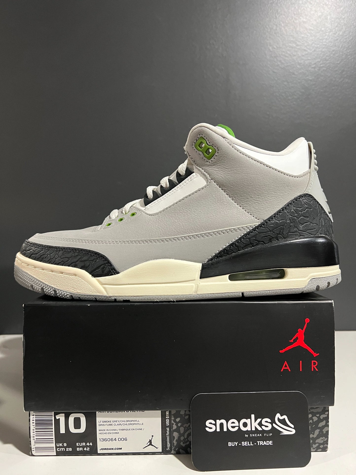 Jordan 3 Retro Chlorophyll - Like New