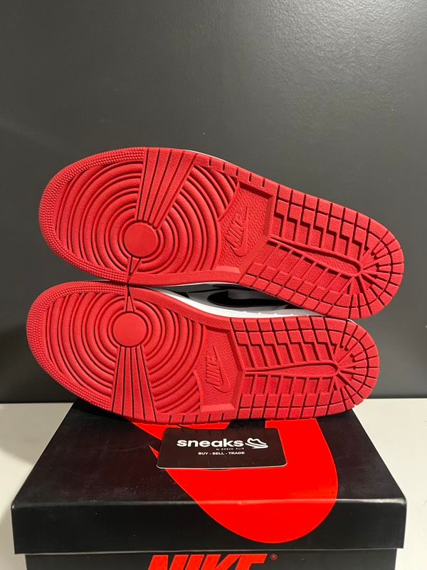 NEW SIZE 10M Jordan 1 Retro Low OG Black Toe (2023)