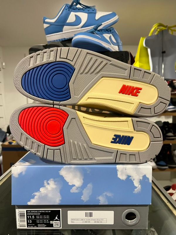 NEW SIZE 11.5M Air Jordan 3 Retro Seoul 2.0 - New (DAMAGED BOX LID)
