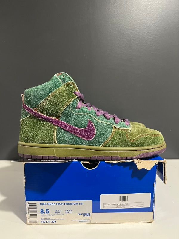USED SIZE 8.5M Nike SB Dunk High Skunk 420 - Used