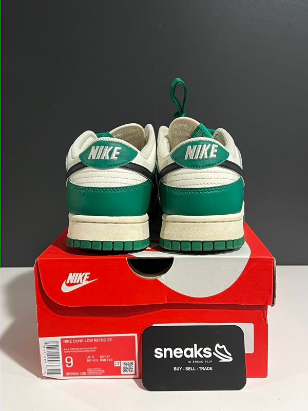 USED SIZE 9M Nike Dunk Low SE Lottery Pack Malachite Green - Used