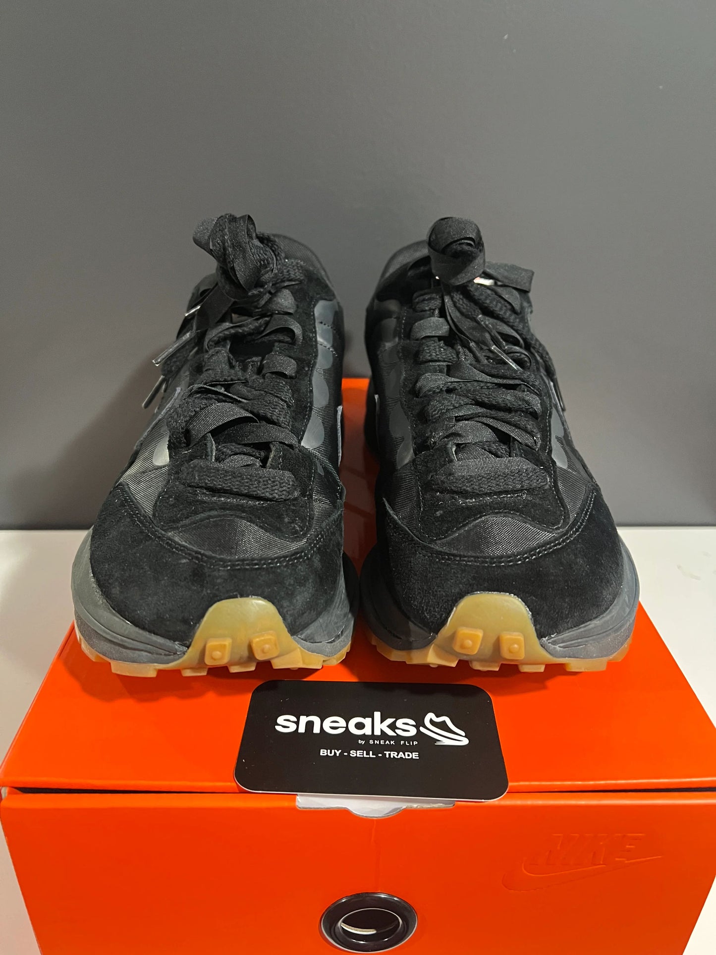 Nike Vaporwaffle sacai Black Gum - Used