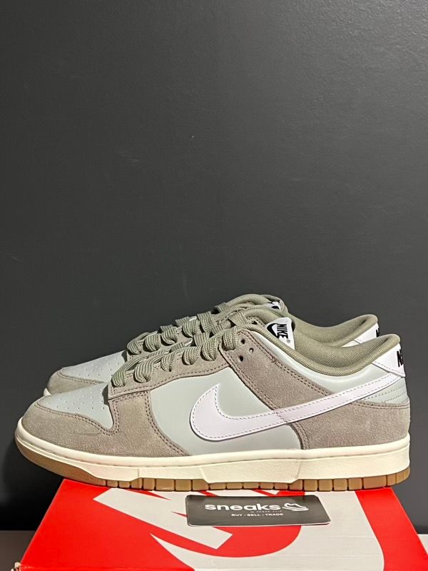 NEW SIZE 9.5M Nike Dunk Low Retro SE Light Silver Light Army Sail White